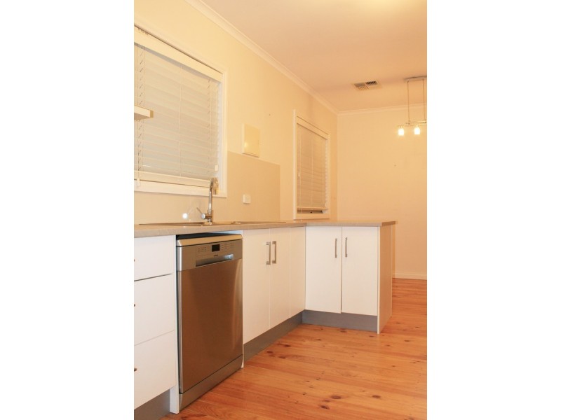 10 Lara Street, Ingle Farm SA 5098