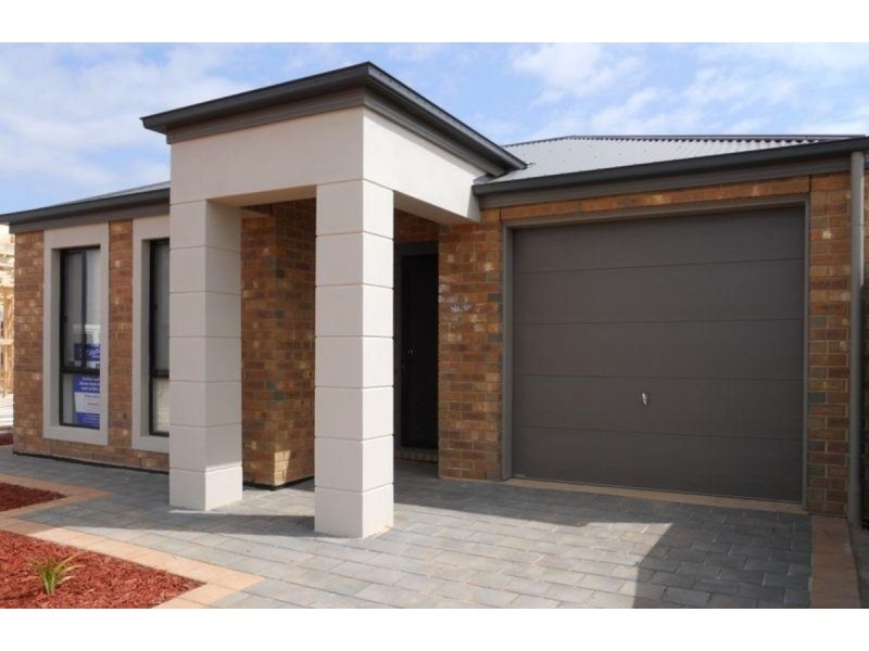 42 Riesling Crescent, Andrews Farm SA 5114