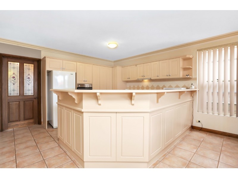 19 Pinewood Court, Golden Grove SA 5125