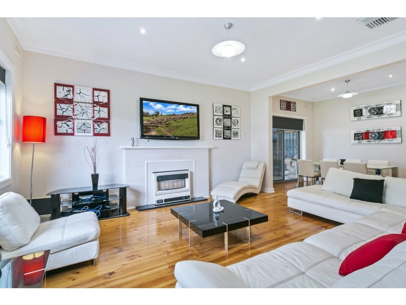 4 Ian Street, Broadview SA 5083