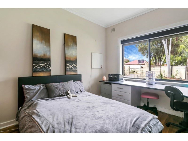 4 Ian Street, Broadview SA 5083