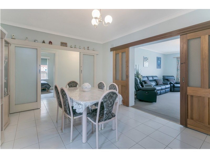 4 Burnie Avenue, Campbelltown SA 5074