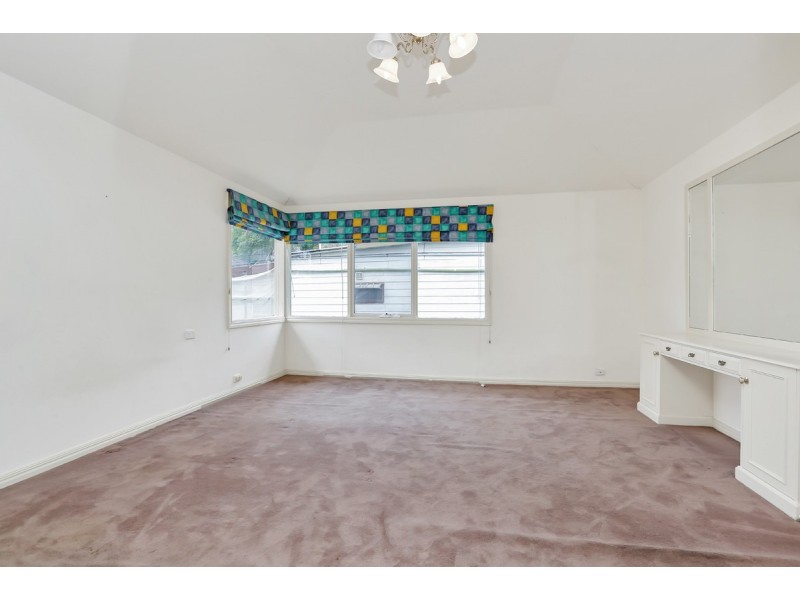 60 Hallett Road, Stonyfell SA 5066