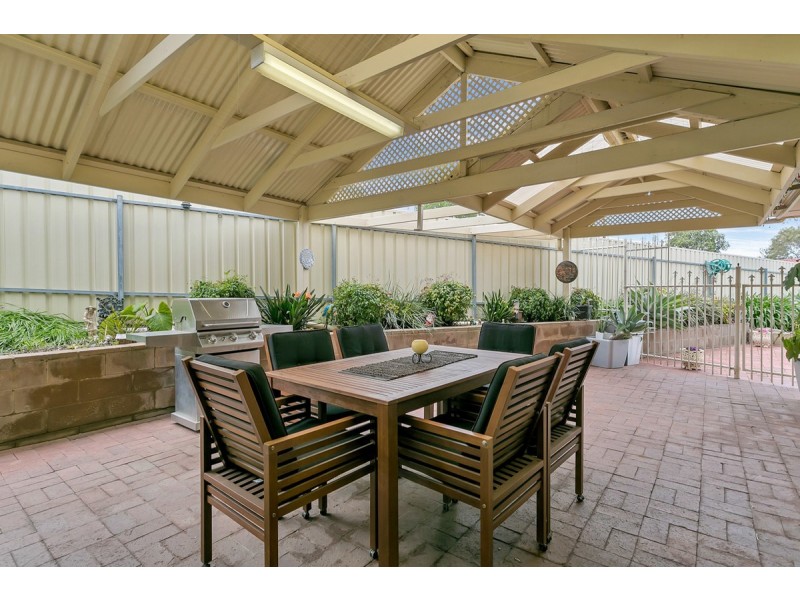 11 Penelope Avenue, Valley View SA 5093