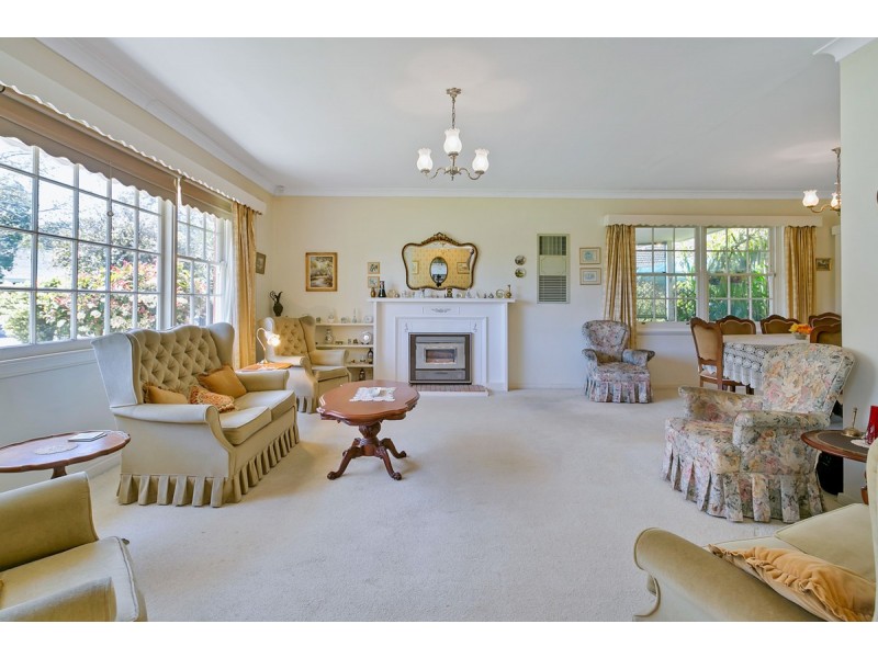 2 Jeffery Road, Vale Park SA 5081