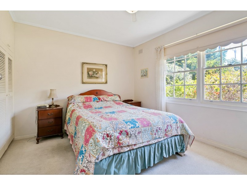 2 Jeffery Road, Vale Park SA 5081