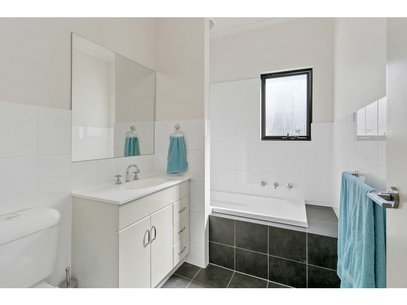 3 Wentworth Street, Mawson Lakes SA 5095