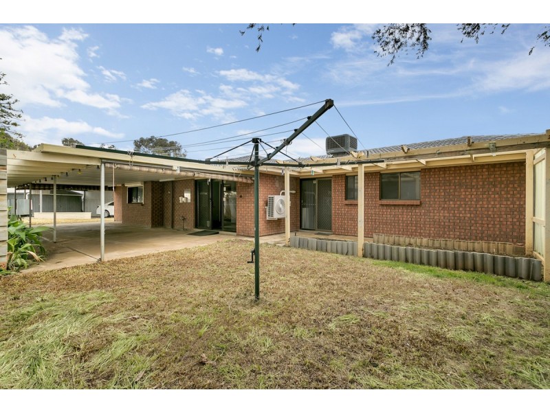 14 Matthew Court, Paralowie SA 5108