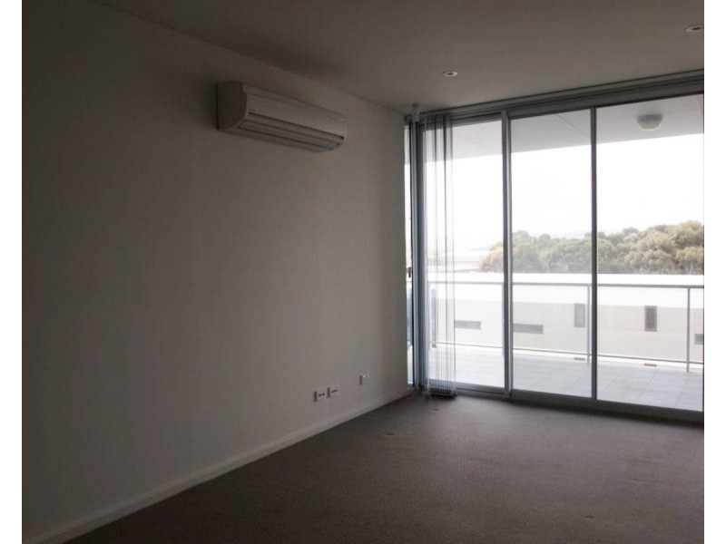 40w/18-28 Main Street, Mawson Lakes SA 5095