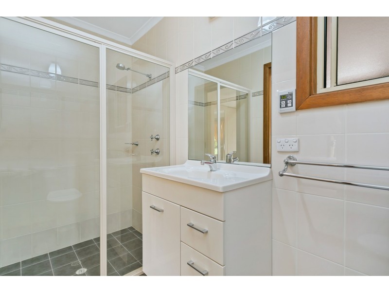 5 Isambard Court, Modbury Heights SA 5092