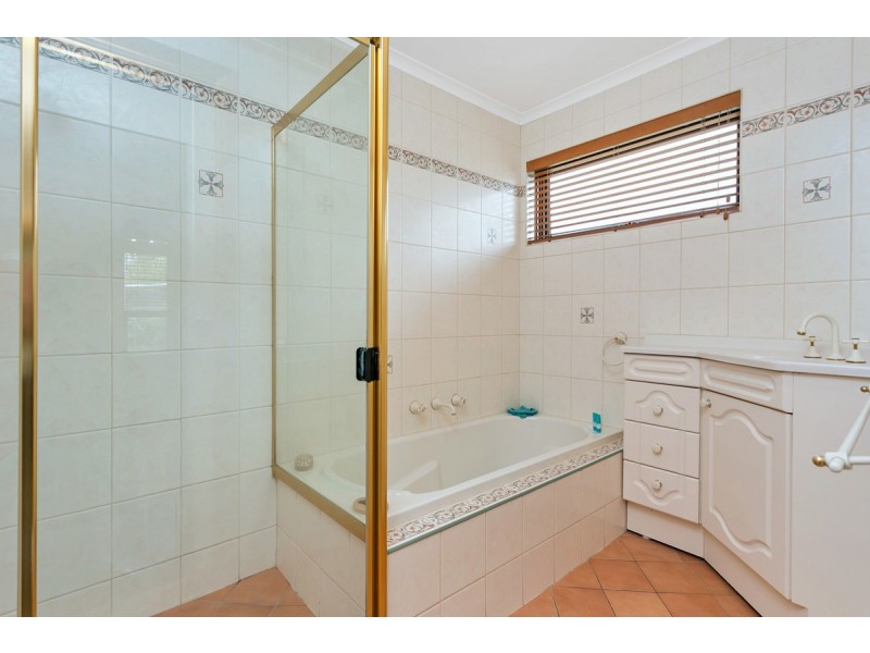 5 Isambard Court, Modbury Heights SA 5092