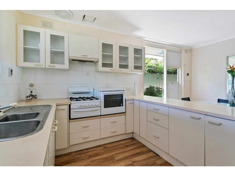 10 Tolley Road, Hope Valley SA 5090