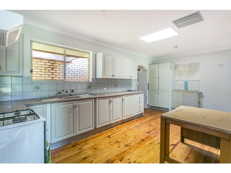 699 North East Road, Gilles Plains SA 5086