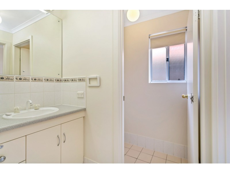 9 Petworth Street, Oakden SA 5086