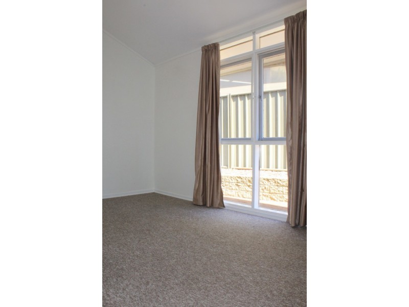 13 De Sassenay Crescent, Modbury Heights SA 5092