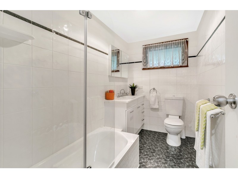 1 Cassab Street, Hope Valley SA 5090