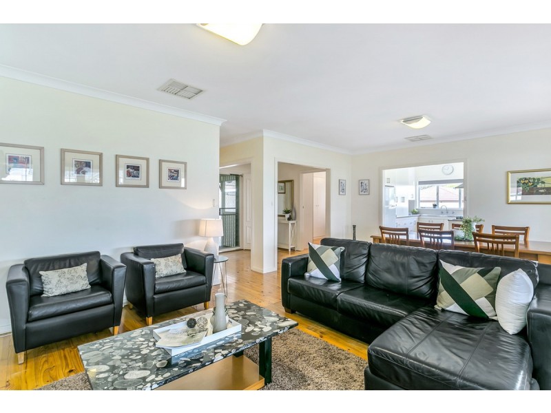 26 Parcoola Avenue, Hope Valley SA 5090