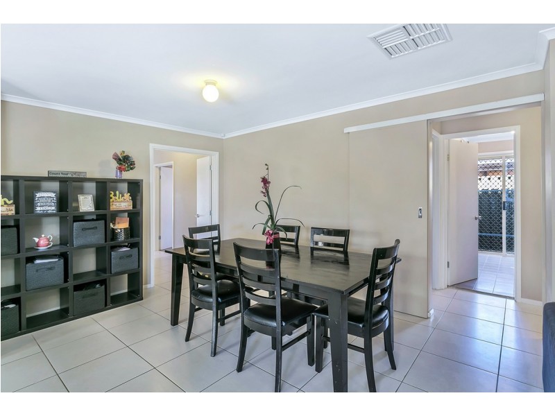 160 President Avenue, Andrews Farm SA 5114