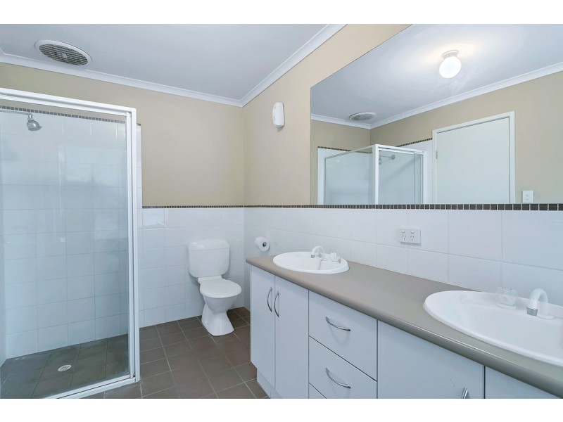 160 President Avenue, Andrews Farm SA 5114
