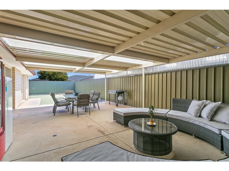 160 President Avenue, Andrews Farm SA 5114
