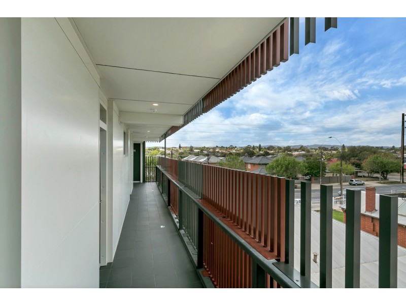 202/210 Churchill Road, Prospect SA 5082