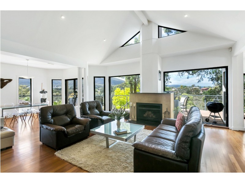 9 Blue Wren Court, Highbury SA 5089