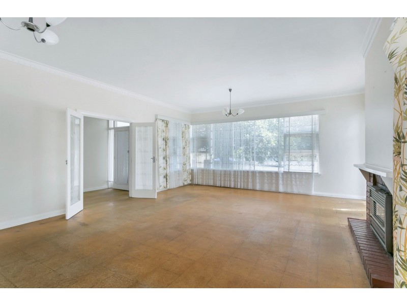 19 Mataro Road, Hope Valley SA 5090