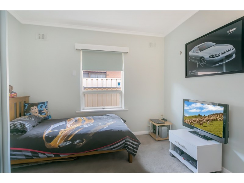 4 Burnie Avenue, Campbelltown SA 5074