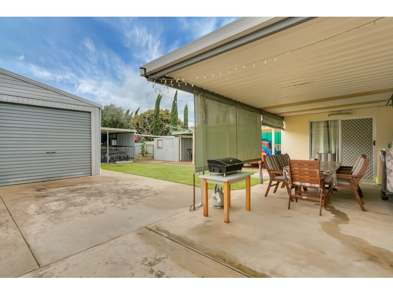 4 Burnie Avenue, Campbelltown SA 5074