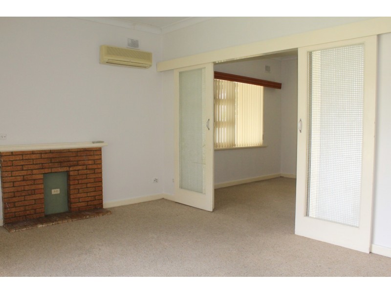 33 Mitcham Avenue, Lower Mitcham SA 5062