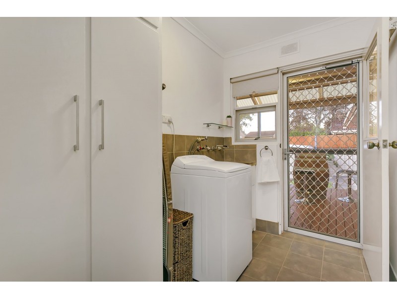 30 Boronia Drive, Hope Valley SA 5090