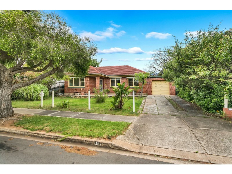 11 Munro Avenue, Sefton Park SA 5083