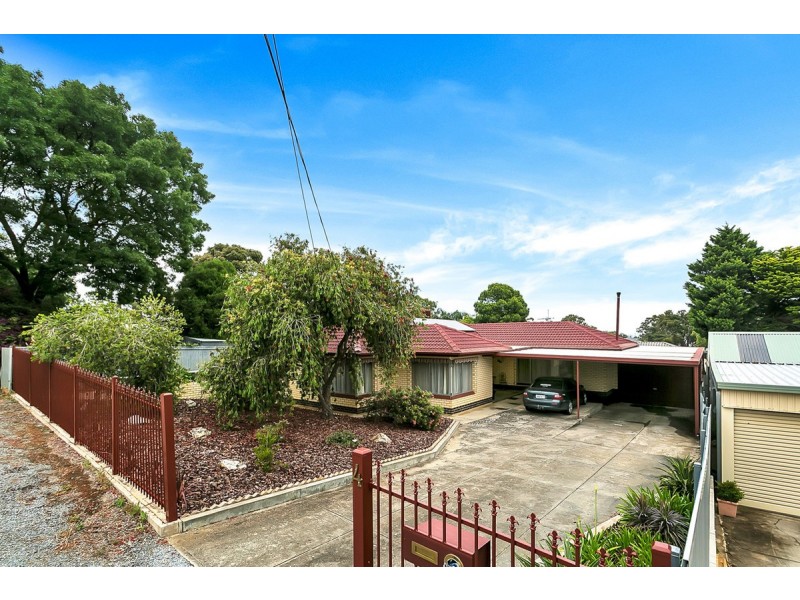 4 Hancock Road, Hope Valley SA 5090