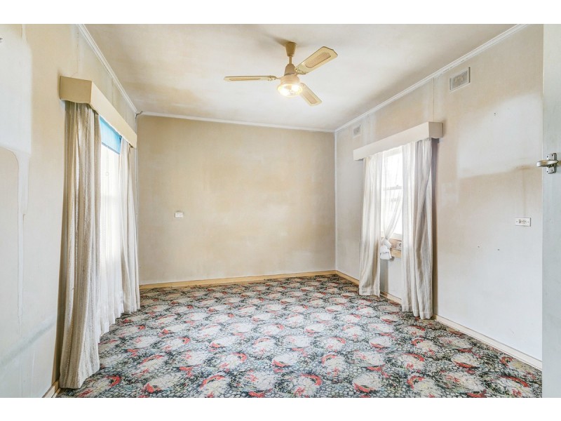 1 Dunedin Avenue, Hillcrest SA 5086