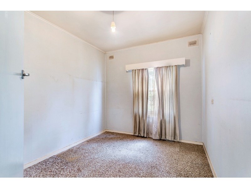 1 Dunedin Avenue, Hillcrest SA 5086