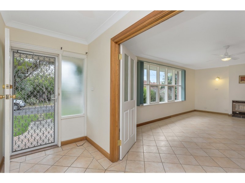 2a Malpas Street, Rostrevor SA 5073