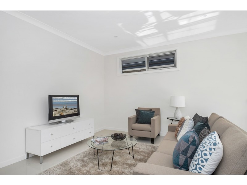 15B Sutcliffe Road, Greenacres SA 5086