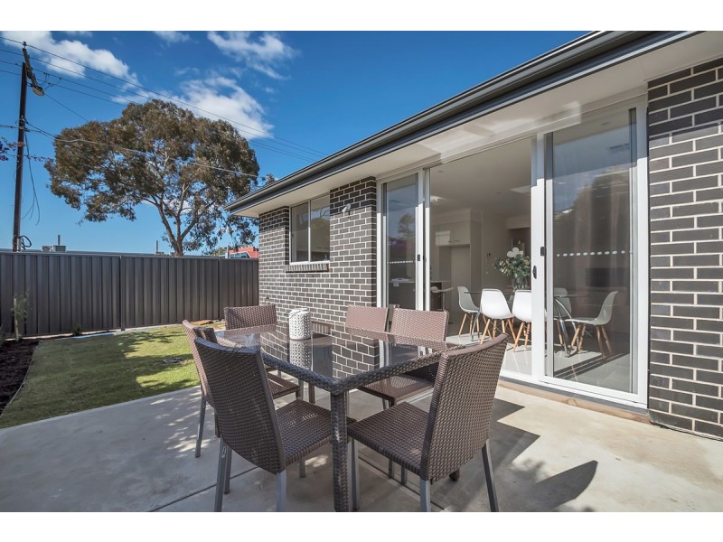 15B Sutcliffe Road, Greenacres SA 5086