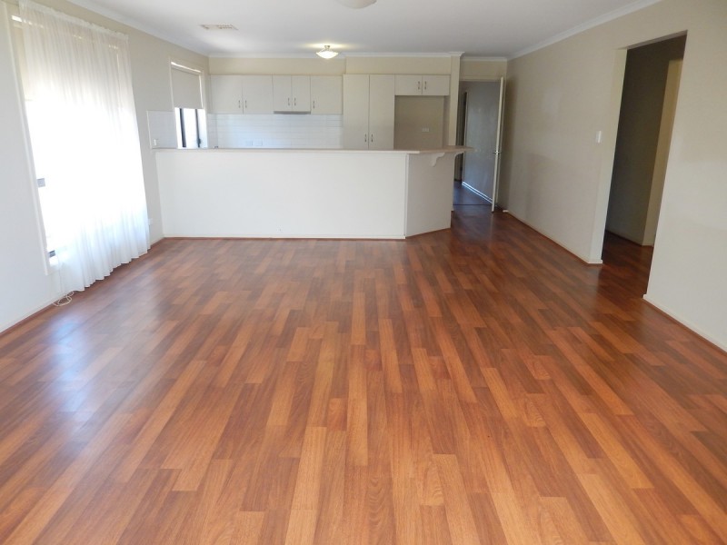 15 Ramnet Circuit, Munno Para West SA 5115