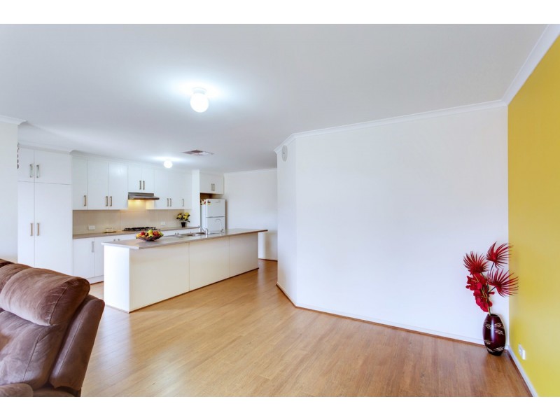 21 Burman Avenue, Gilles Plains SA 5086