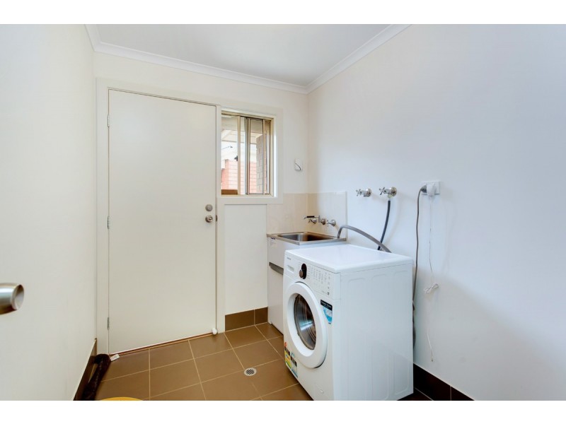 21 Burman Avenue, Gilles Plains SA 5086