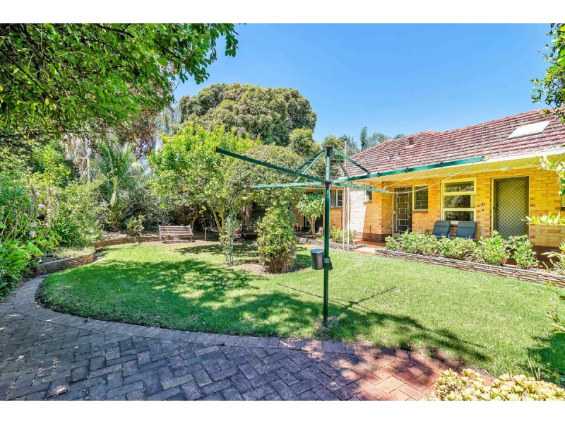 12 Cambridge Street, Vale Park SA 5081