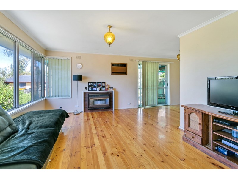 22 Charmaine Avenue, Para Vista SA 5093