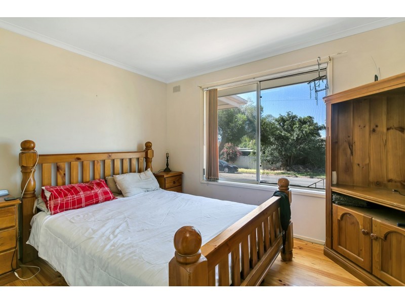 22 Charmaine Avenue, Para Vista SA 5093