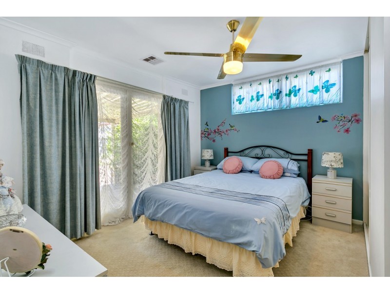 69 Whiting Road, St Agnes SA 5097