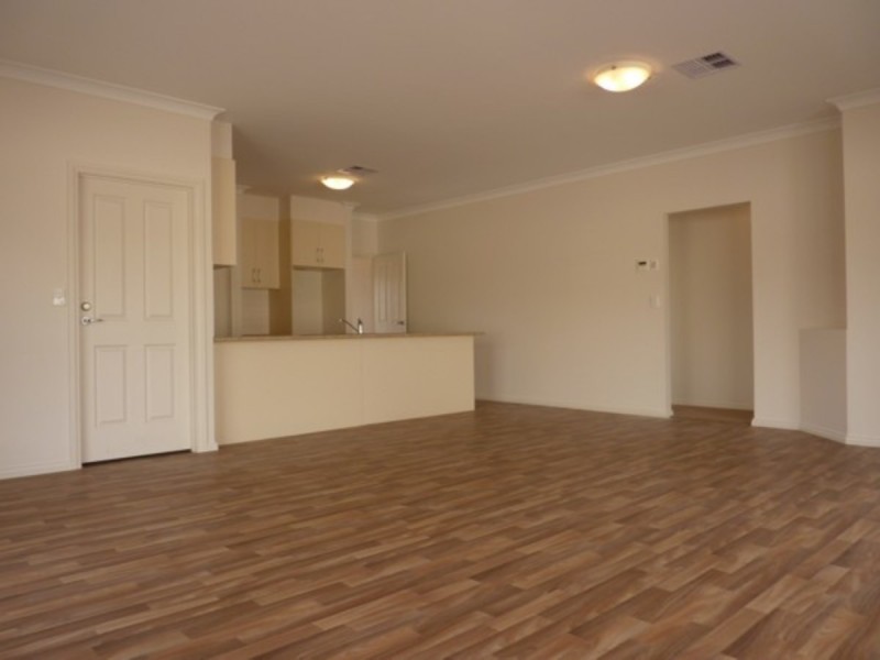 16 Vasey Street, Greenacres SA 5086