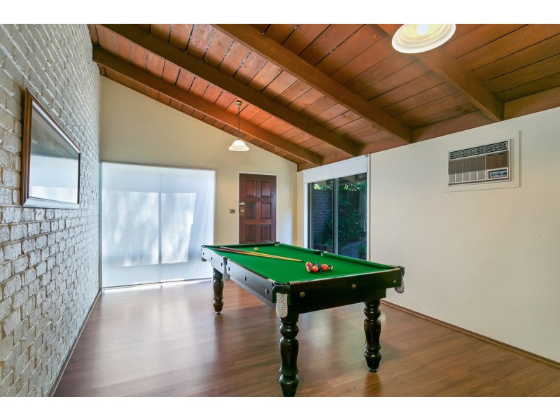 1 Nunyah Drive, Banksia Park SA 5091