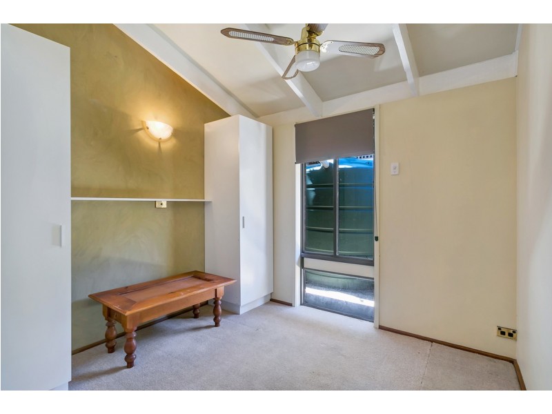 1 Nunyah Drive, Banksia Park SA 5091