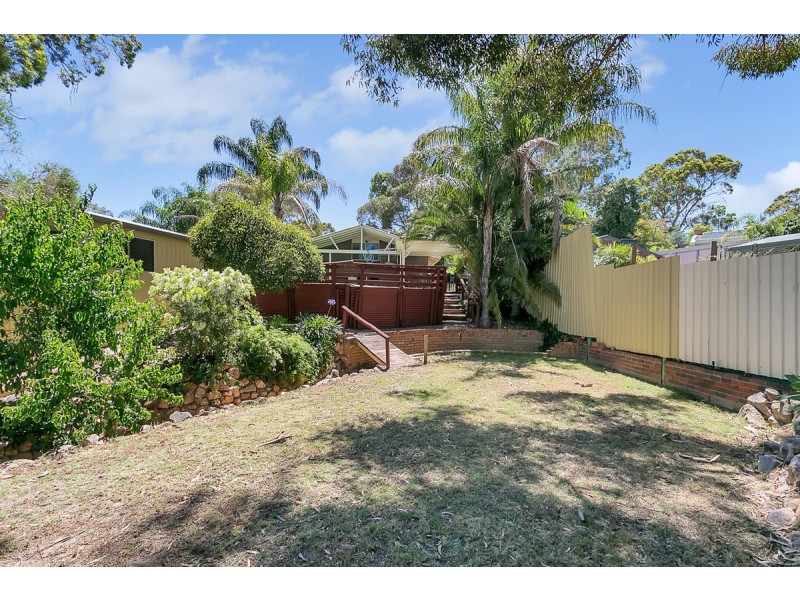 1 Nunyah Drive, Banksia Park SA 5091