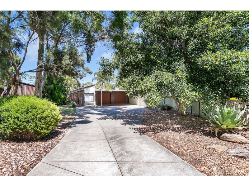 1 Nunyah Drive, Banksia Park SA 5091